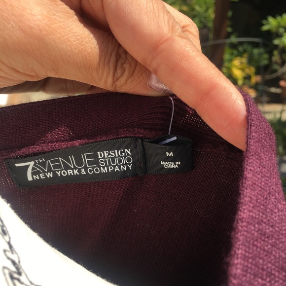 BNWT NY&Co Jeweled V-Neck Chelsea Cardigan - Picture 7 of 7